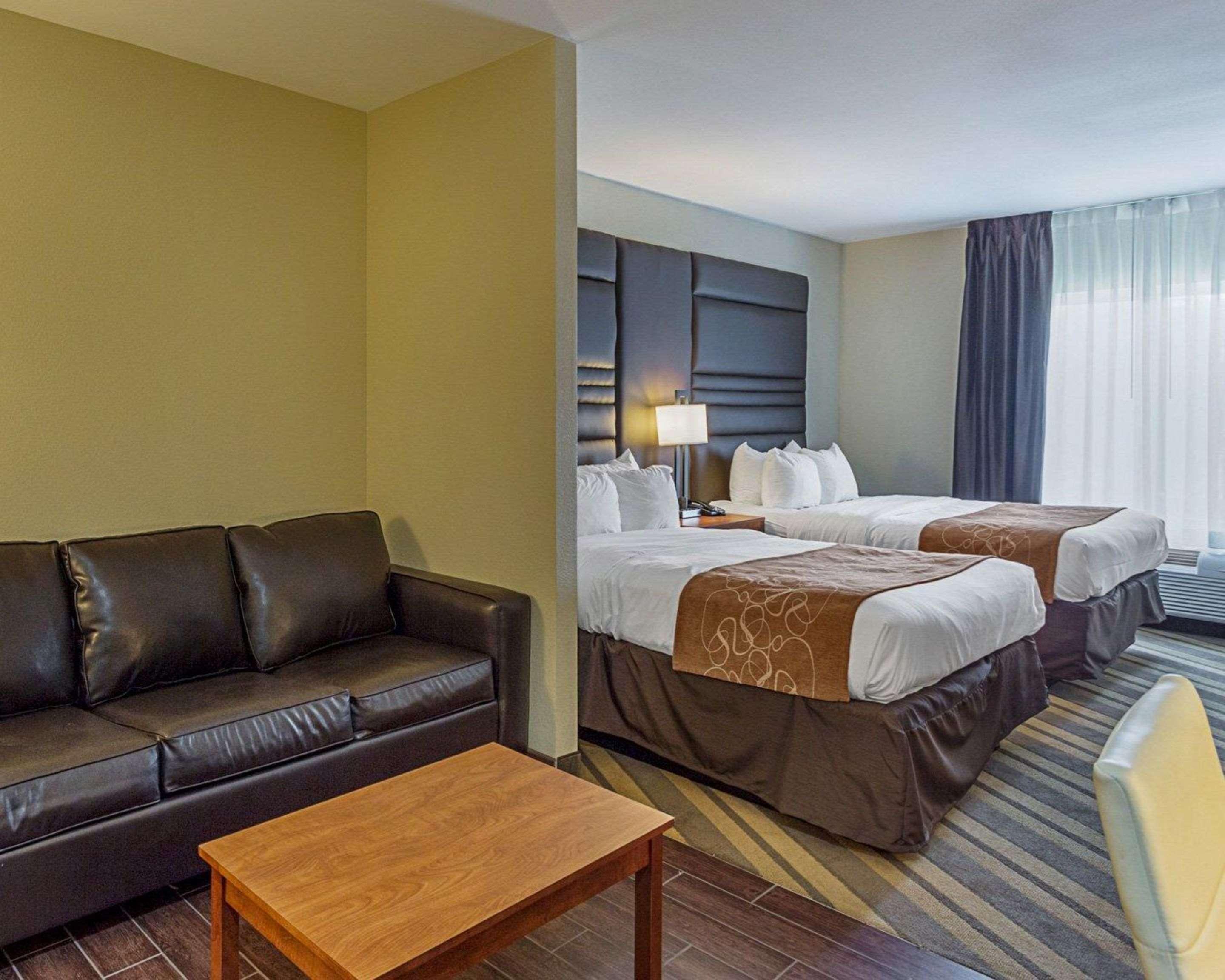 Comfort Suites Near Tanger Outlet Mall Gonzales Exteriér fotografie