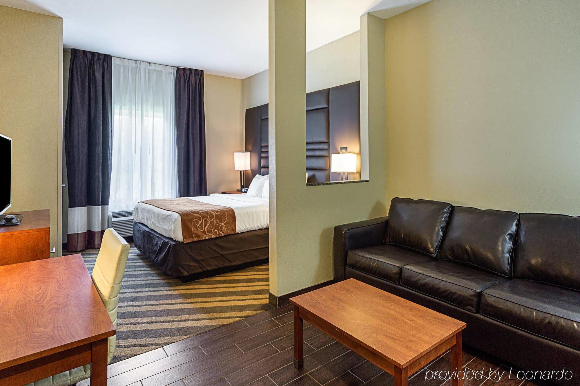 Comfort Suites Near Tanger Outlet Mall Gonzales Exteriér fotografie
